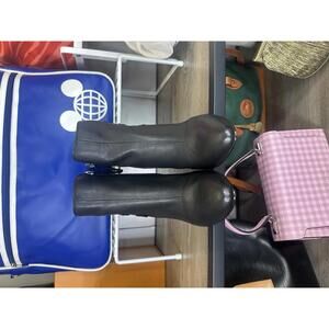 White House Black Market Black Leather & Suede Ankle Booties – Size 8M